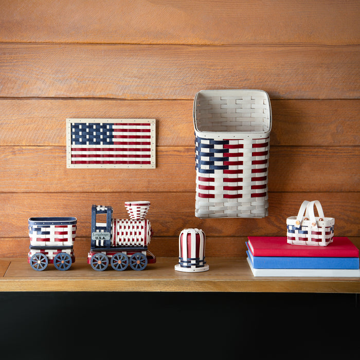 Americana Hanging Mail Basket with Protector