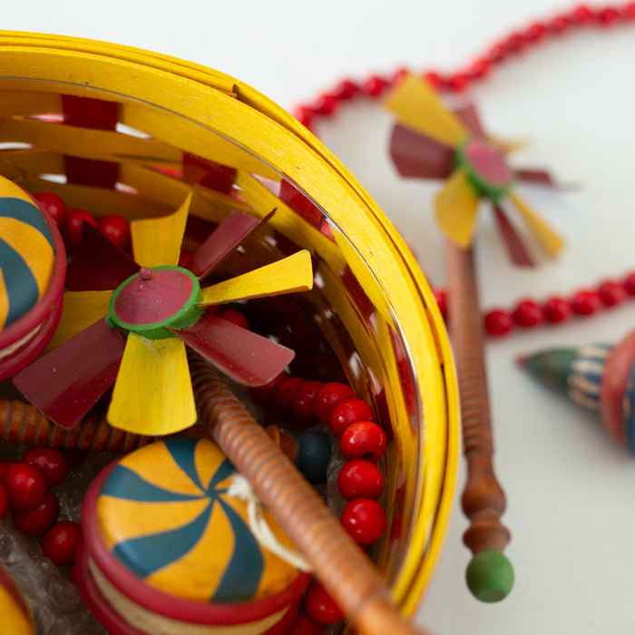 Round Serving Basket Set with Protector - Nutcracker Belly