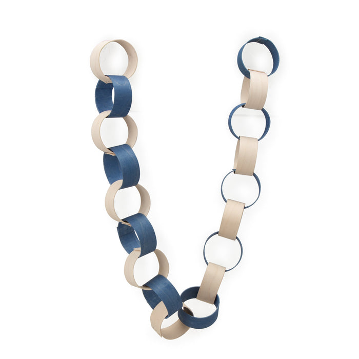 Regal Blue & White Decor Chain