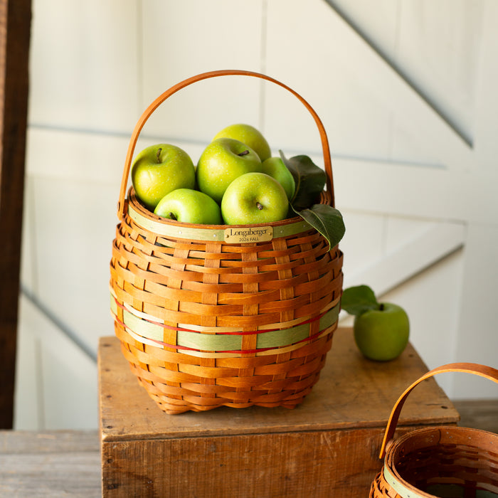 Collector's Apple Picking Medium Round Basket with Protector - Green