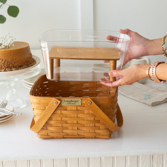 Collector's Heritage Cake Basket with Lid, Riser and Protector - Warm Brown