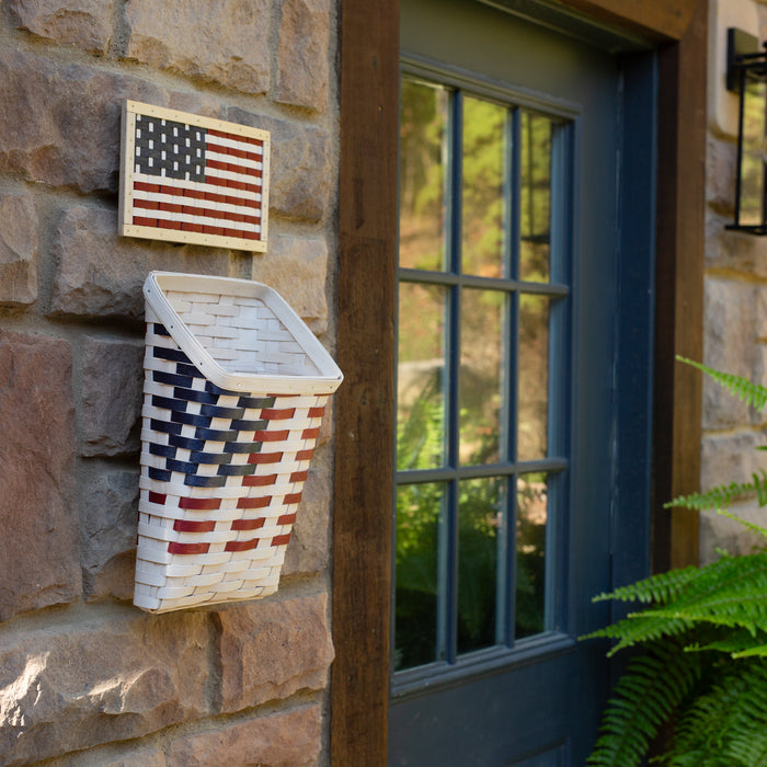 Americana Hanging Mail Basket with Protector