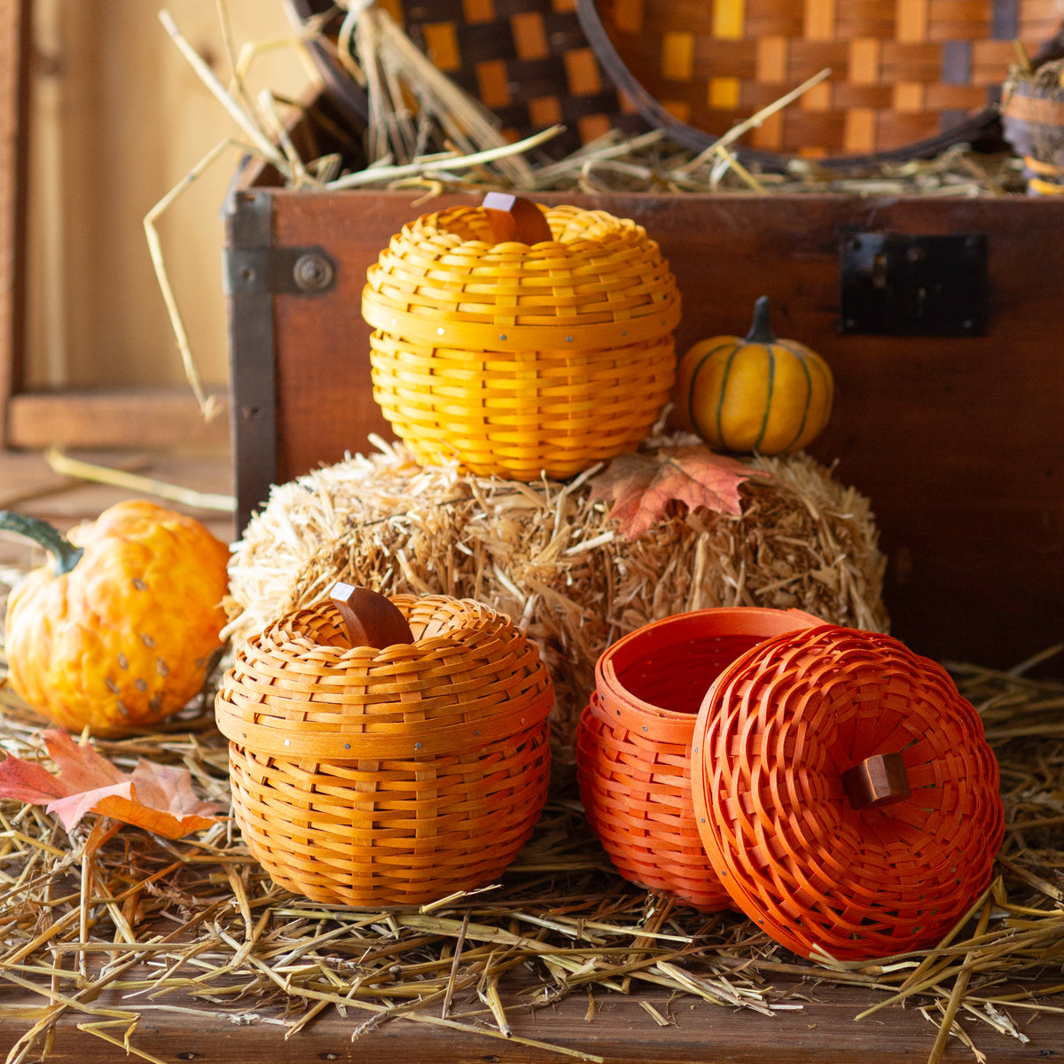 ロンガバーガー　ハロウィンバスケット Harvest Woven Pumpkin Basket Trio with Protectors — Longaberger