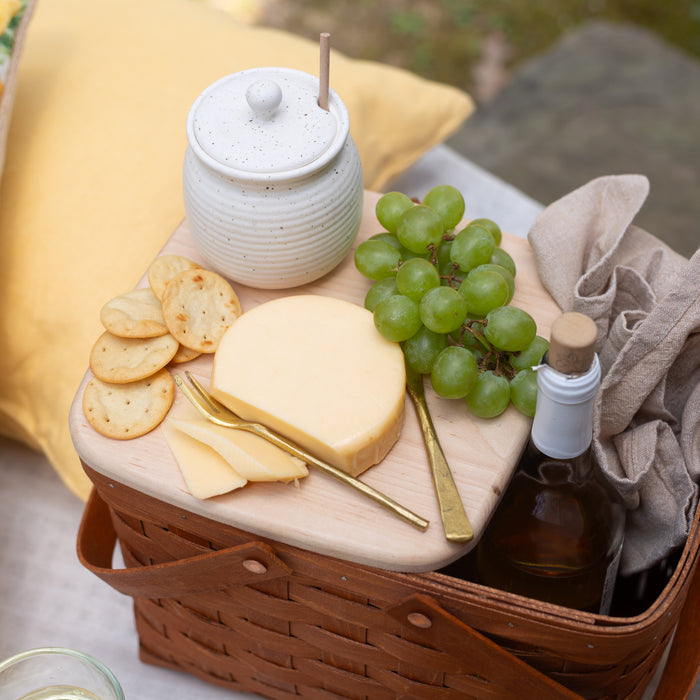 Mackinac Homestead Picnic Basket with Lid and Protectors - Warm Cinnamon-Basket Set-Woven Maple Basket-Longaberger