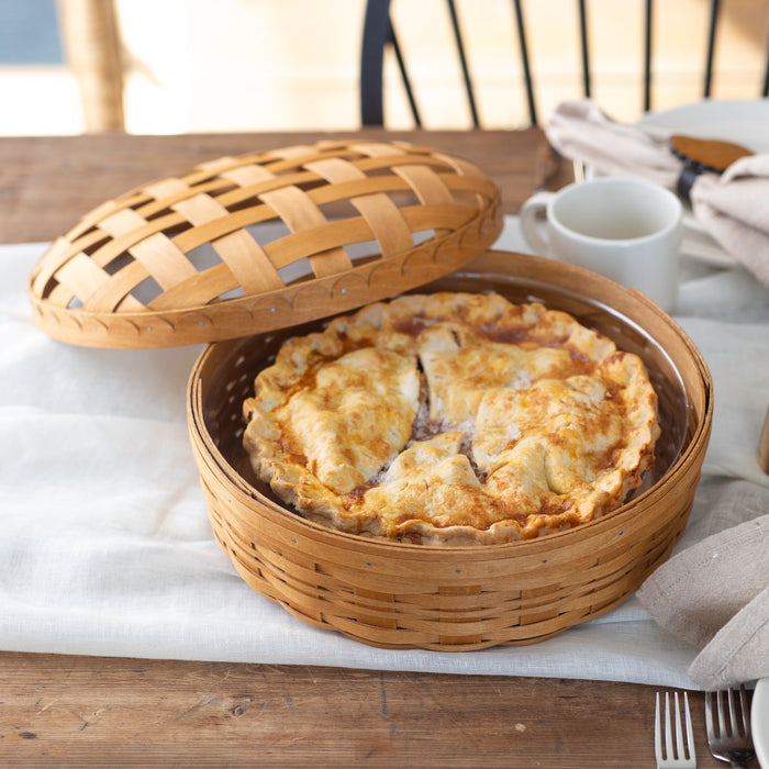Pie Basket with Lid and Protector - Warm Brown-Basket Set-Woven Maple Basket-Longaberger
