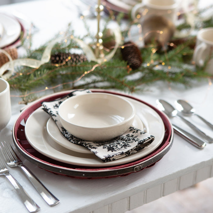 Santa Belly 4-Piece Woven Charger Set