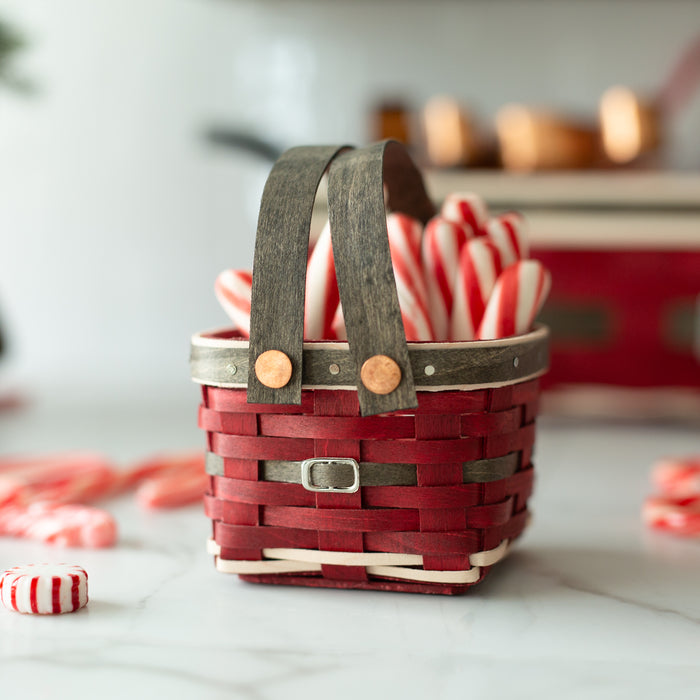 Santa Belly Miniature Provision Basket with Protector