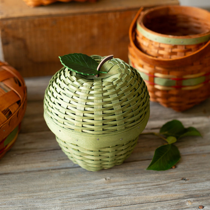 Apple Picking Small Apple with Woven Lid and Protector - Green