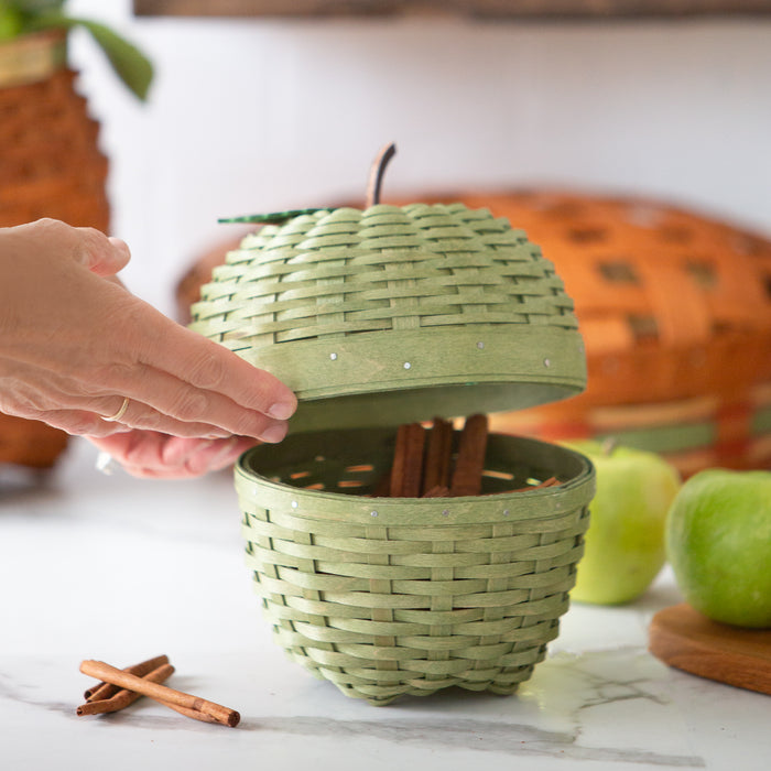 Apple Picking Small Apple with Woven Lid and Protector - Green
