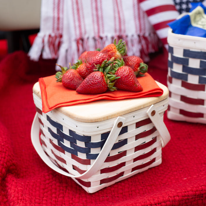 Americana Provision Picnic Basket with Lid and Protectors - White