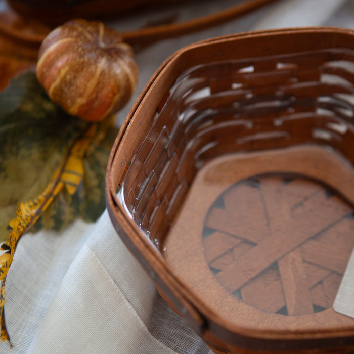 Thanksgiving Large Generations Basket with Protector - Warm Cinnamon and Dark Roast