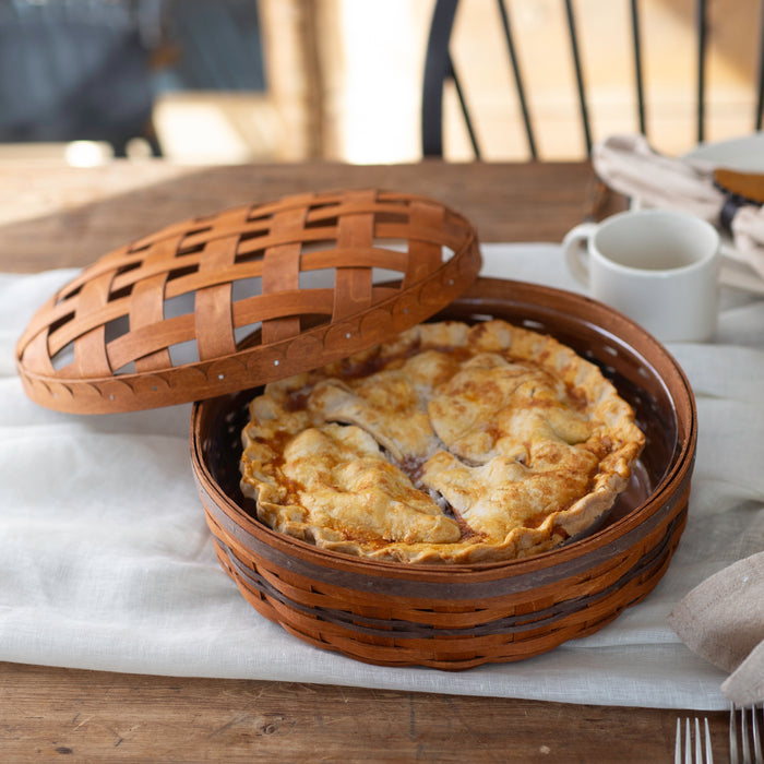 Thanksgiving Pie Basket with Lid and Protector - Warm Cinnamon and Dark Roast